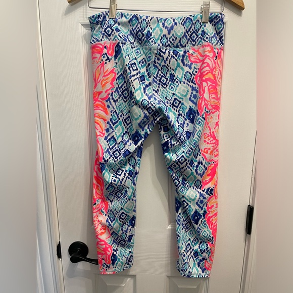 Lilly Pulitzer Luxletic Weekender Blue Pink Crop Leggings Women’s Size Large - Picture 6 of 8